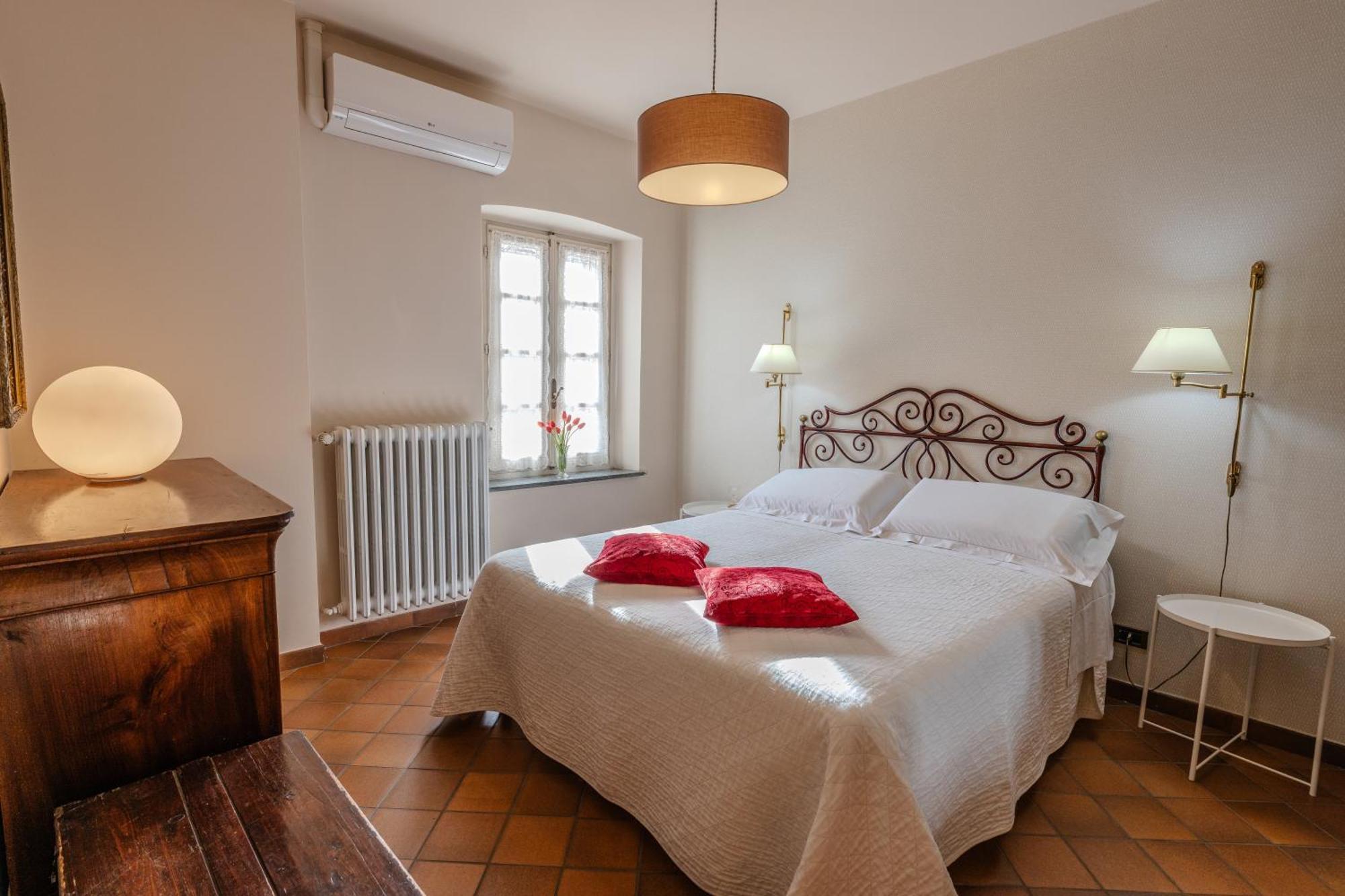 Villa La Meridiana Alba  Luaran gambar