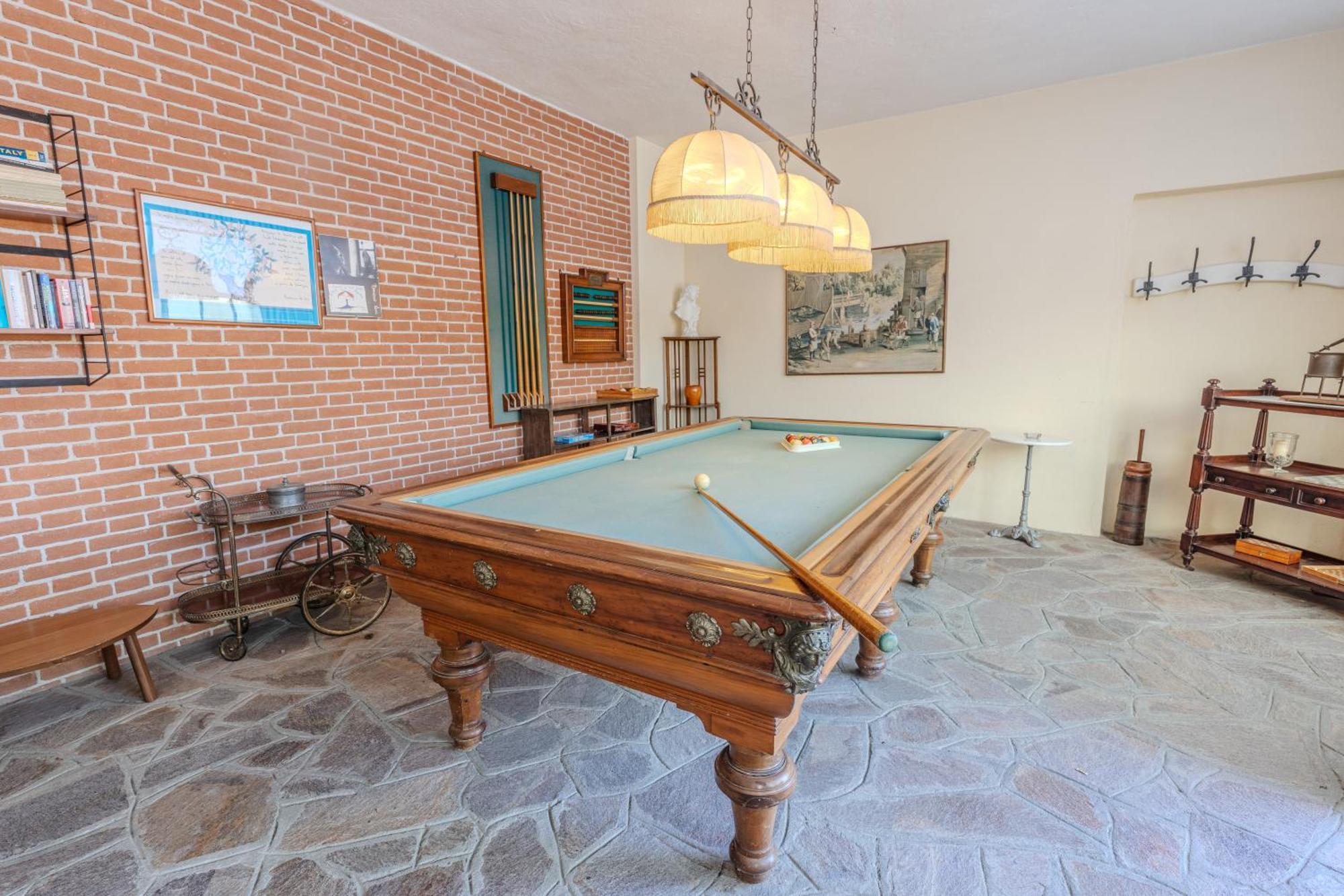 Villa La Meridiana Alba  Luaran gambar